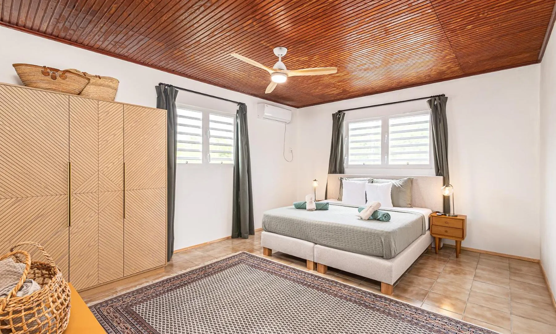Modern Family Villa With Private Pool Near Mambo Beach & Jan Thiel Willemstad Curaçao